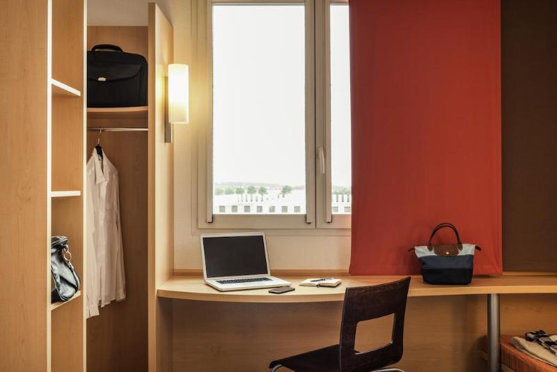 Ibis Strasbourg Centre Les Halles Exterior photo